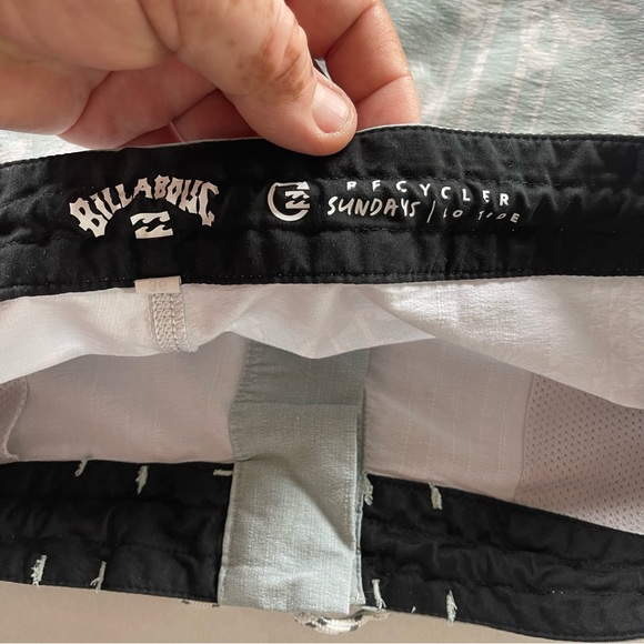 Billabong Swim Trunks Men size 36 - Picture 11 of 11